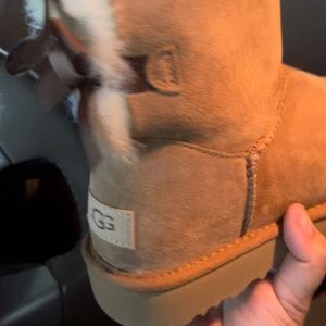 Ugh boots size 7 women obo